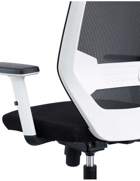 Silla Oficina 908 Blanca Con Regulacion Lumbar Respaldo Malla Negra