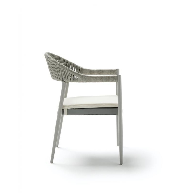 SILLÓN APILABLE EXTERIOR SAIFU