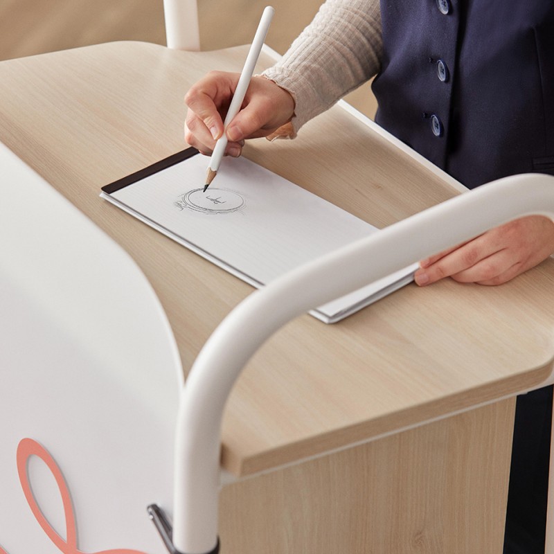 Atril con Ruedas - (Sin Panel Frontal)