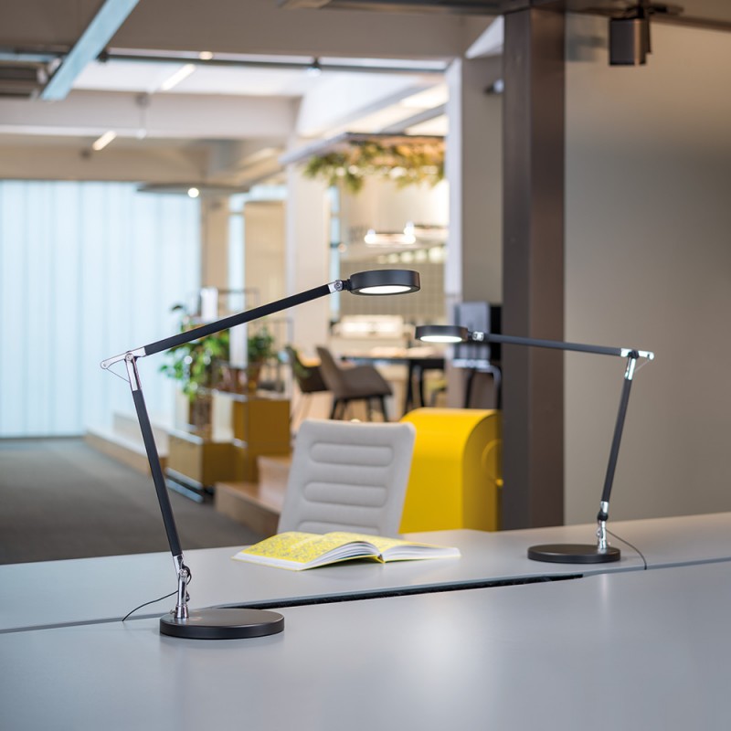 Lampara de Sobremesa Led MAULGRACE